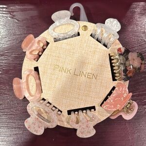 Hair clips come different colors and designs